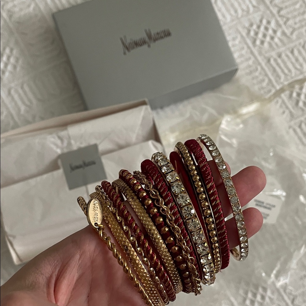 NWT Neiman Marcus Gold and Burgundy Bangle bracelet Set